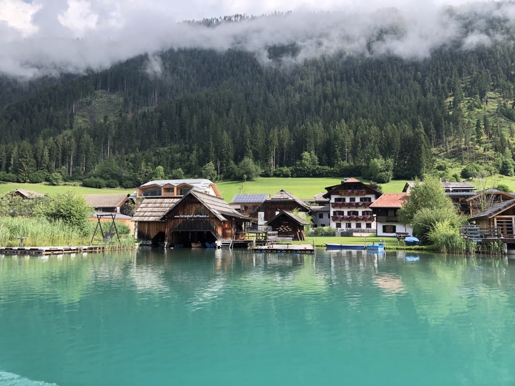 Seeblick bei Regenwetter Ferienhof Hoffmann Weissensee