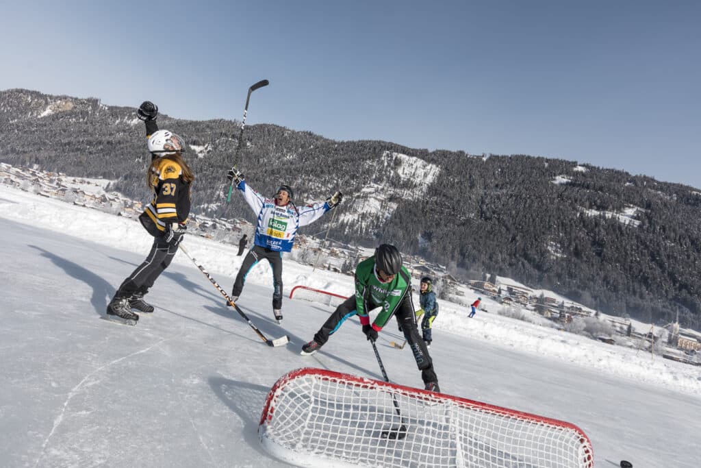 1. Pondhockeytunier am Weissensee. Austria